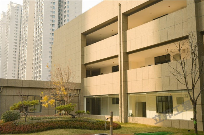 外墻涂料質(zhì)感漆案例(西安歐羅巴小鎮(zhèn))