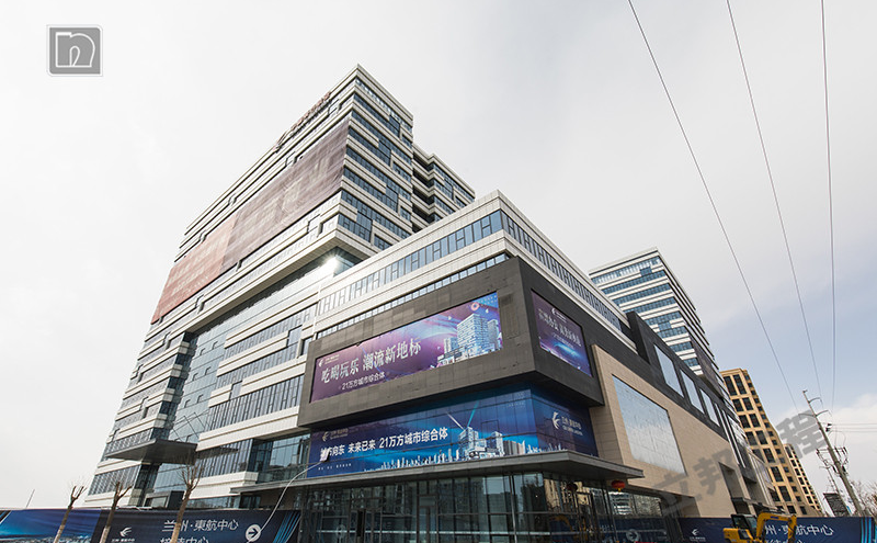 保溫裝飾一體板案例效果圖片【蘭州新區(qū)東航