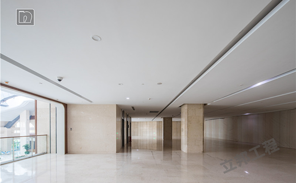 無機(jī)涂料包工包料多少錢一平方?